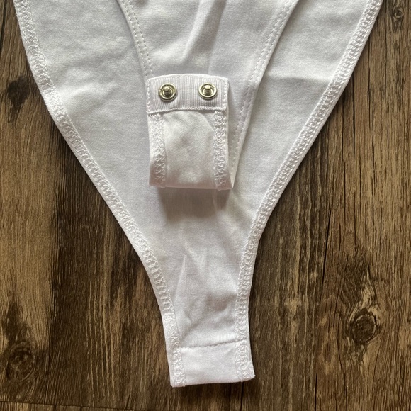 NWT Zara White Ruched Halter Bodysuit - Picture 3 of 6